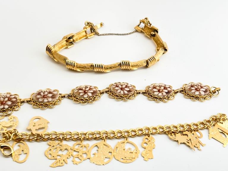 BRACELET LOT, BEAUTIFUL !: BRACELET LOT, BEAUTIFUL !