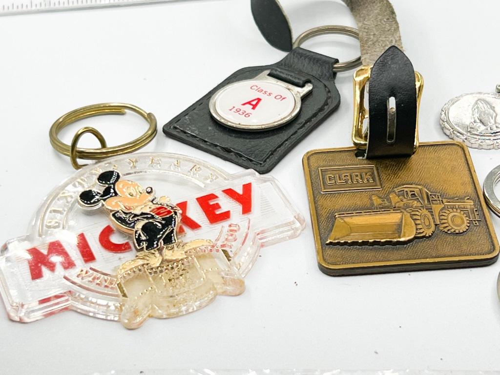 LOT OF NAME KEYCHAINS, DISNEY & MORE: LOT OF NAME KEYCHAINS, DISNEY & MORE