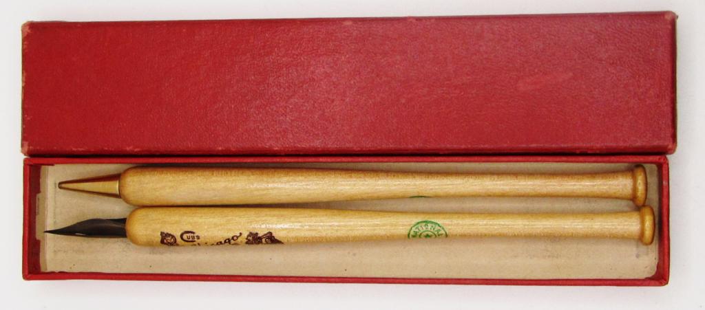 VTG CHICAGO CUBS BASEBALL BAT PEN & PENCIL SET! (1 of 6)