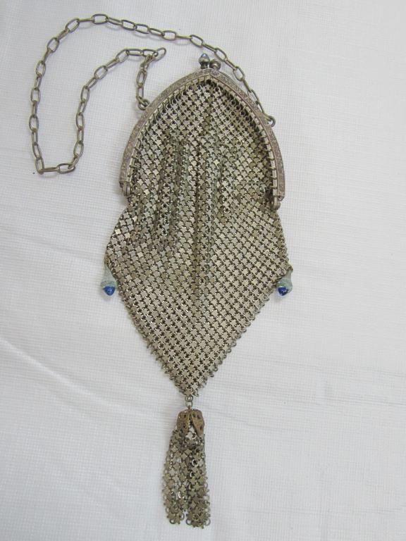 VTG CHAIN MAIL Coin Purse With Decorative Dangles (1 of 4)