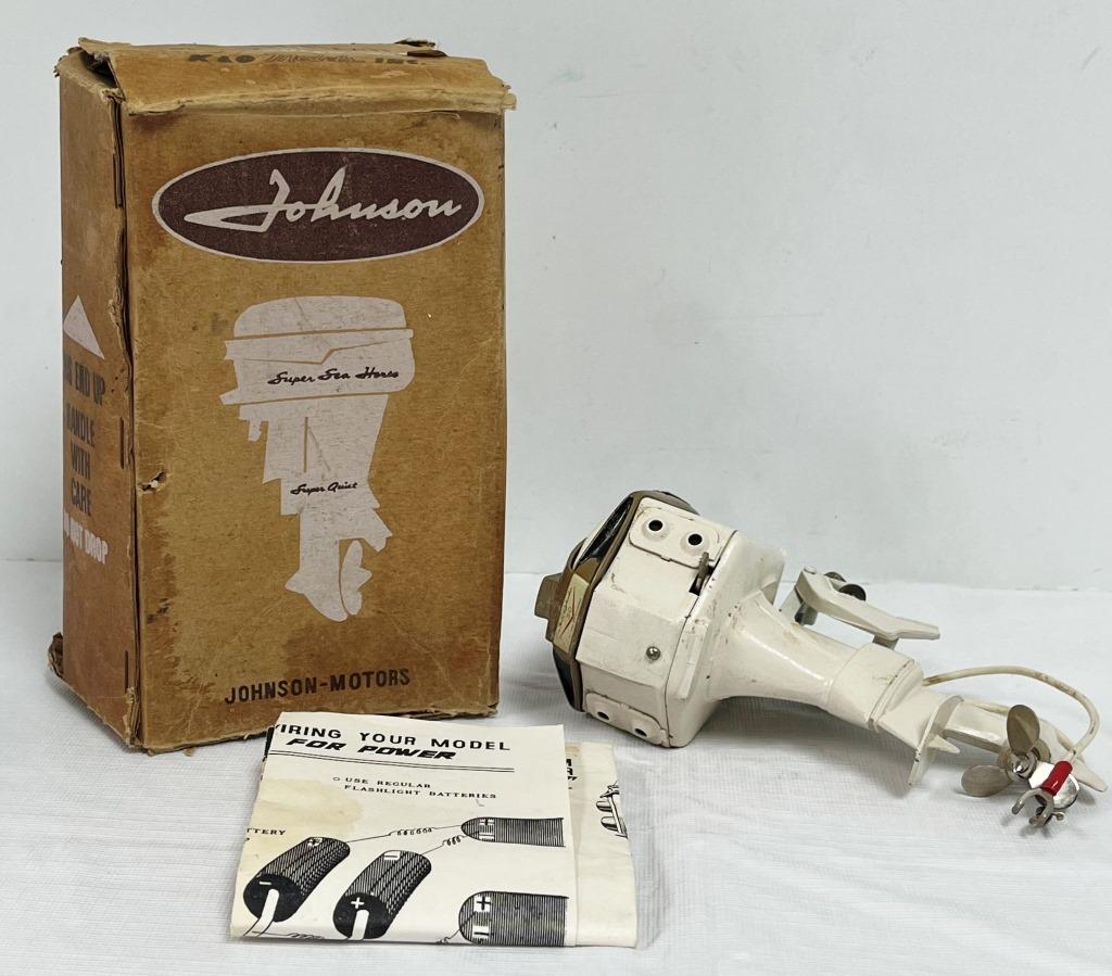 Vintage Johnson Toy Outboard Motor (1 of 5)
