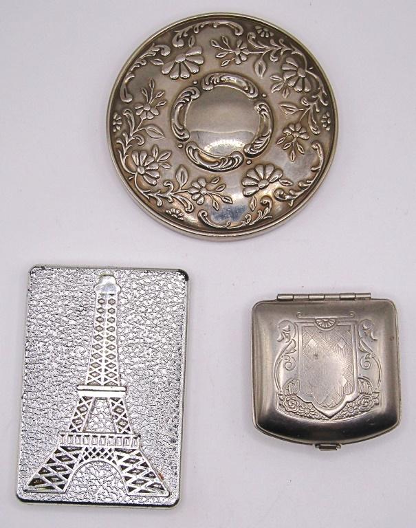 (3) VINTAGE COMPACTS/MIRRORS!: ONE WITH EIFFEL TOWER, ONE MIRROR WITH DESIGN ON BACK, ONE MINI POWDER COMPACT