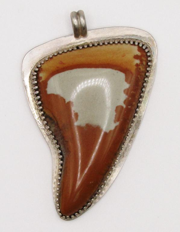 LARGE STERLING PENDANT WITH BROWN MARBLE (1 of 3)