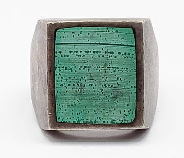 TR-118 MEXICO STERLING MEN'S RING WITH: GREEN INLAY STONE-RING SIZE 10-TOTAL 12 DWT