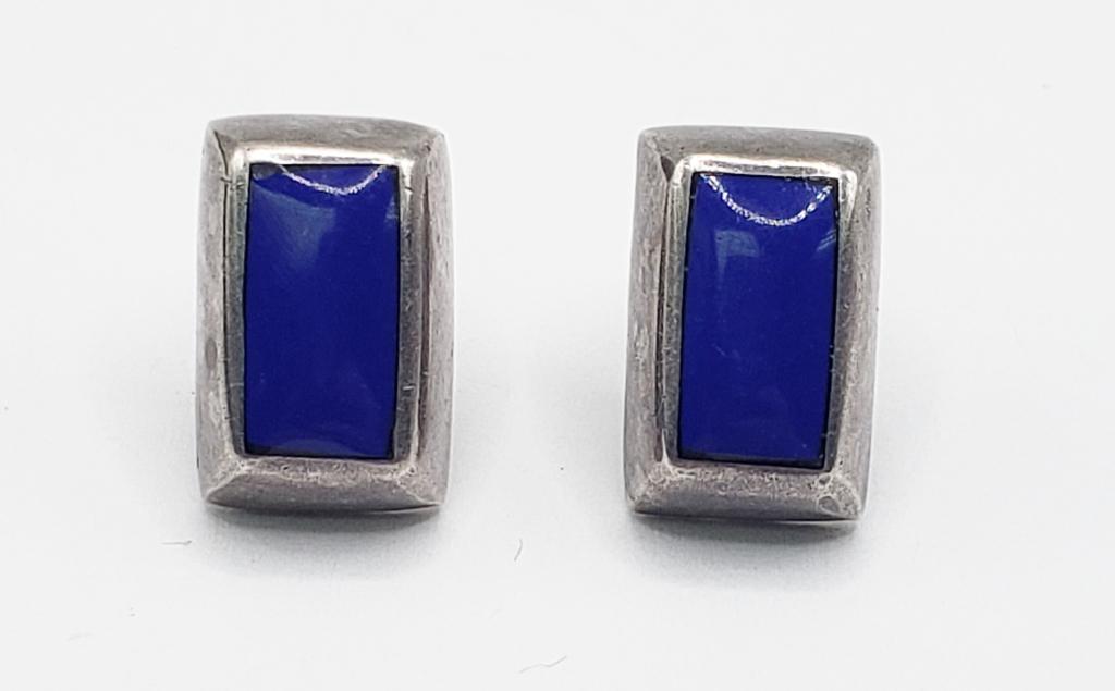 PAIR OF MEXICO STERLING PIERCED STUD EARRINGS (1 of 3)