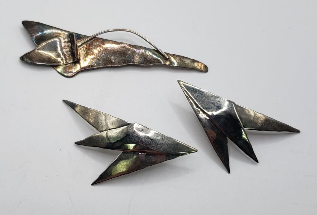 SET! VTG STERLING 3D BROOCH WITH MATCHING (1 of 3)