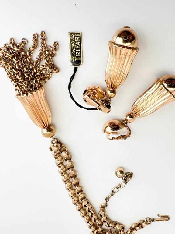 TRIFARI CROWN SET (1 of 3)