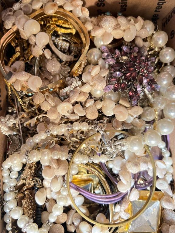 TREASURE BOX SAMPLER (1 of 3)