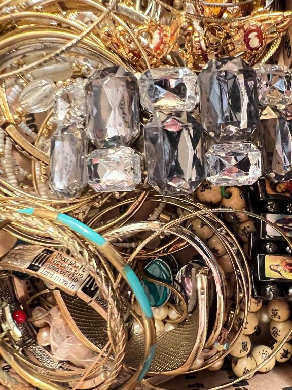 TREASURE BOX SAMPLER (1 of 3)