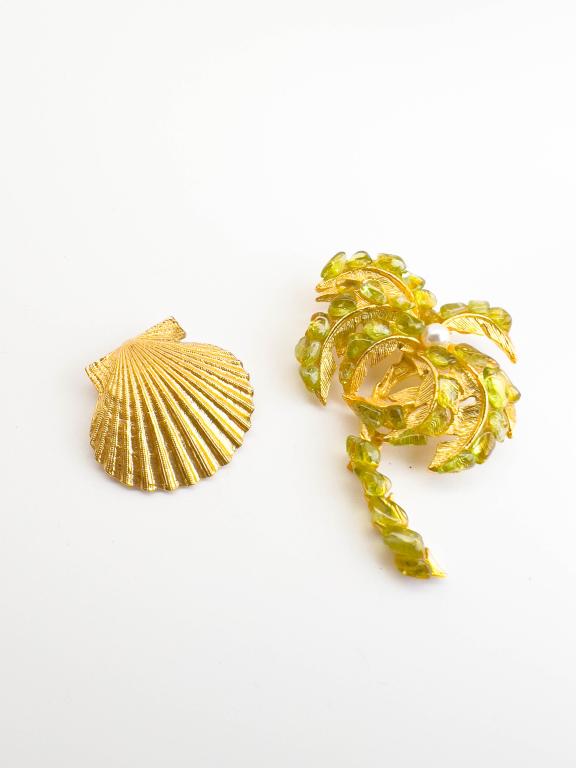 TRIFARI SHELL + OTHER PALM: TRIFARI SHELL + OTHER PALM