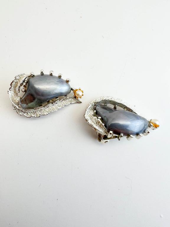 STUNNING SIGNED CORO: STUNNING SIGNED CORO