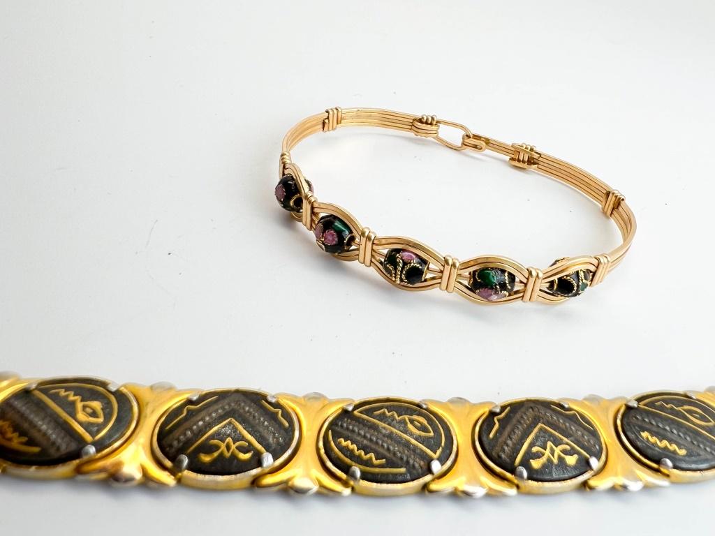 BEAUTIFUL BRACELET DUO (1 of 2)