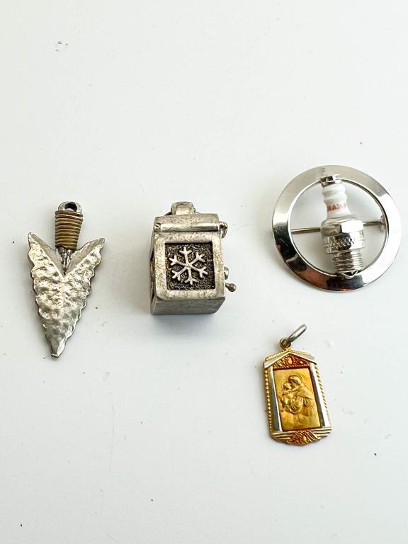 SNOWFLAKE PRAYER BOX + (1 of 1)