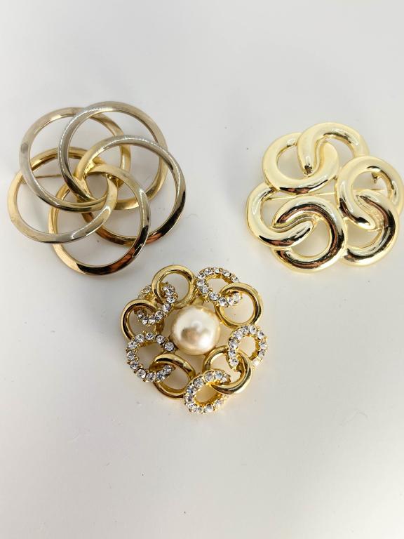 SPIRALS BROOCH TRIO (1 of 1)