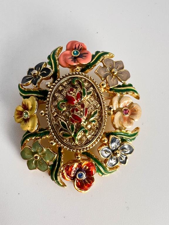 JOAN RIVERS SIGNED BROOCH (1 of 2)