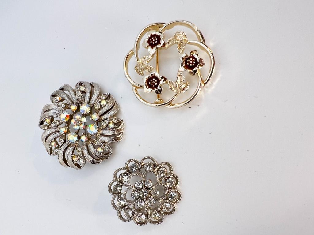 SPIRALS BROOCH TRIO (1 of 1)