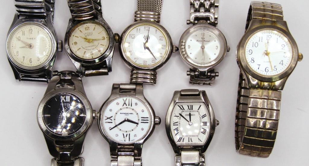 (8) Vtg Men's Wristwatches! Seiko, Lucien Piccard (1 of 3)