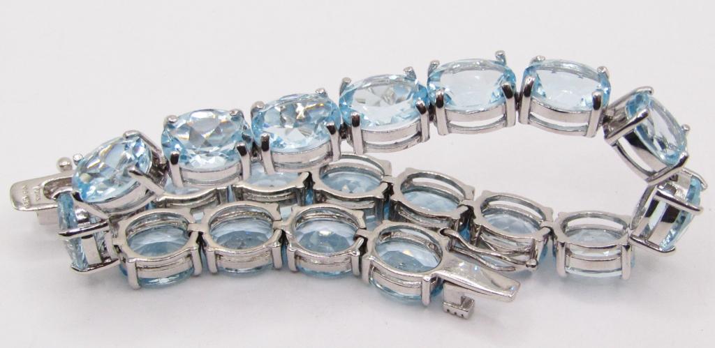 7.5 INCH STERLING FASHION BRACELET WITH BABY (1 of 5)