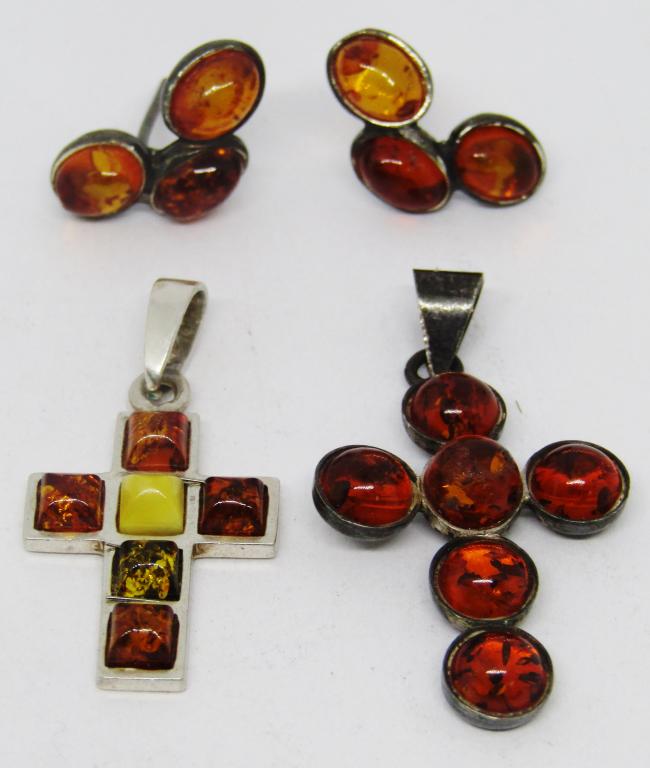 VINTAGE BALTIC AMBER STERLING JEWELRY LOT: (2)CROSS PENDANTS & (1)PAIR OF PIERCED EARRINGS-TOTAL 4 DWT