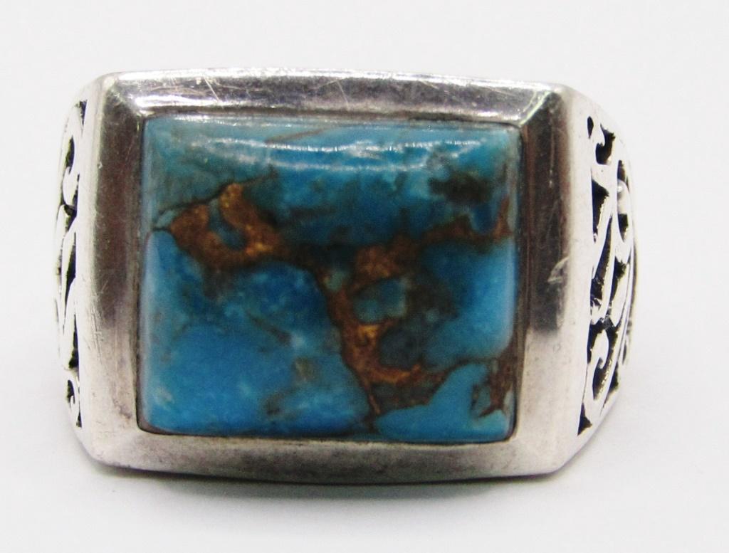 SOUTHWESTERN STERLING RING WITH TURQUOISE (1 of 6)