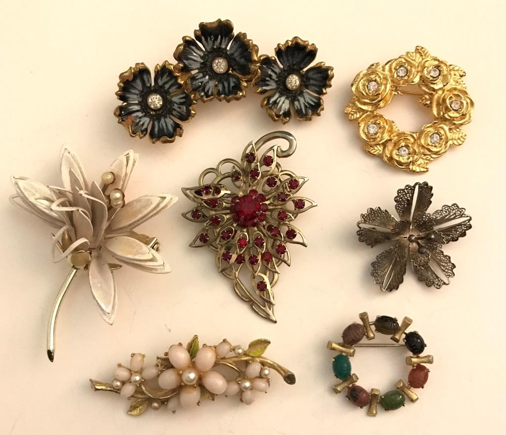 7 BROOCHES FLOWERS & MORE!: INCLUDES MONET & ART