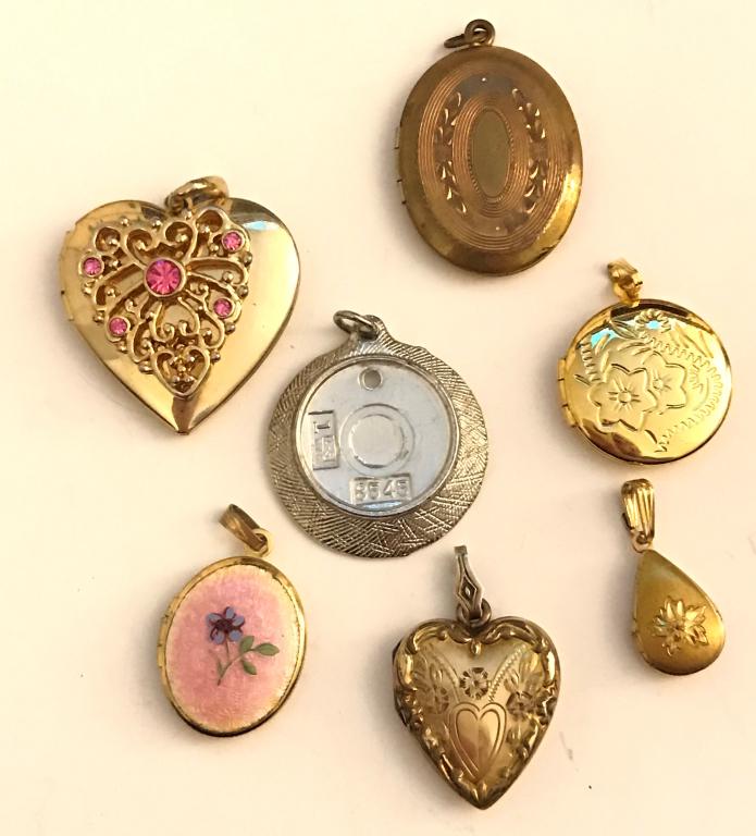 7 LOCKET PENDANTS: MULTIPLE STYLES! BID NOW!