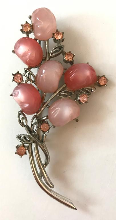 CORO BROOCH W/ PINK STONES (1 of 4)