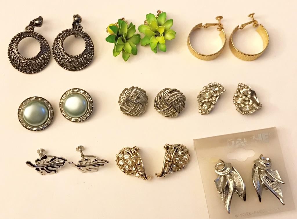 9 PAIRS OF CLIP/ SCREW ON EARRINGS 1PR LISNER (1 of 2)