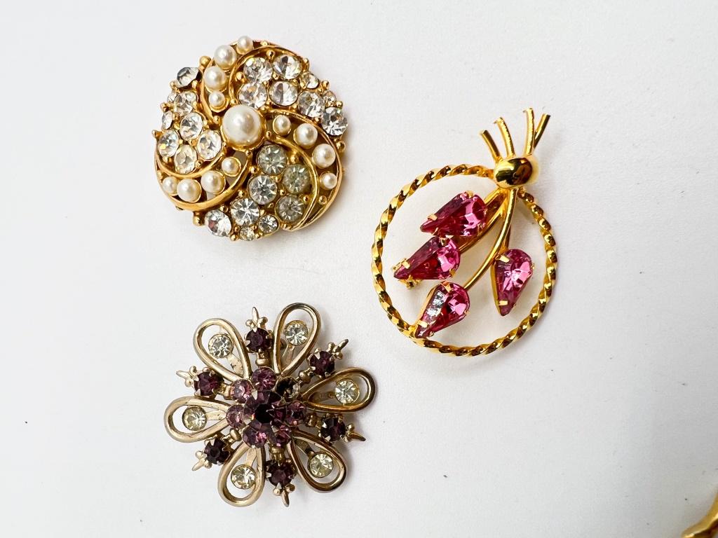 BROOCH TRIO (1 of 1)