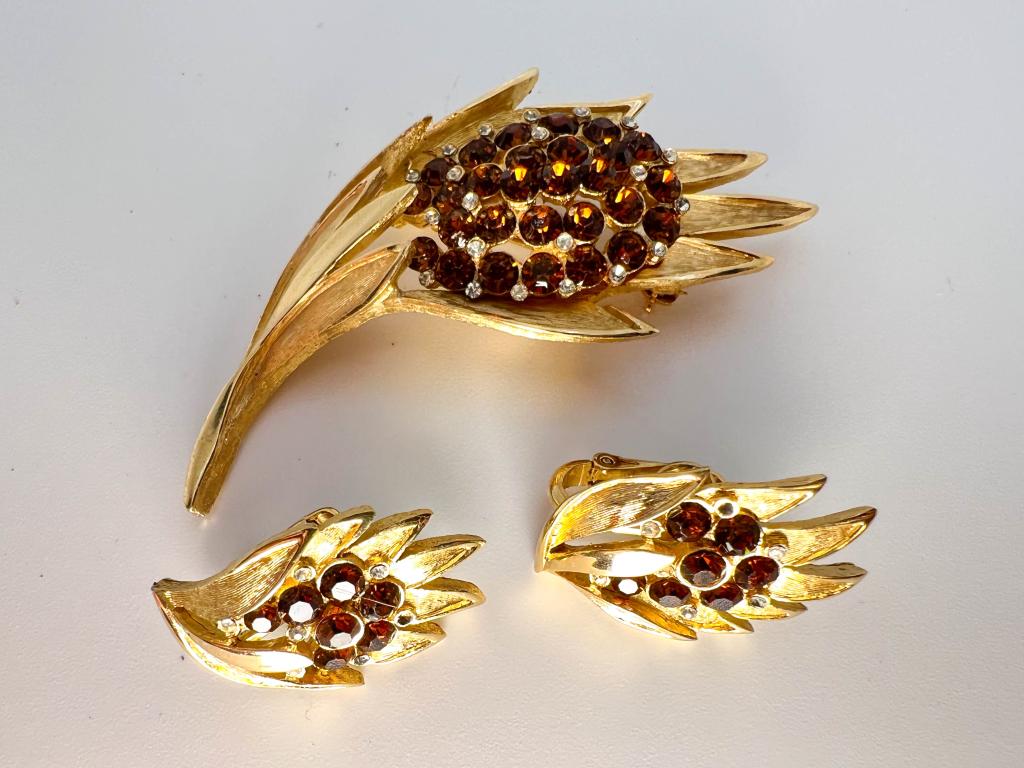 TRIFARI CROWN SET (1 of 2)