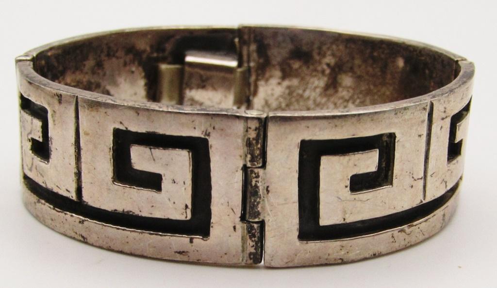 MEXICO MEN'S STERLING PANEL BRACELET (1 of 4)