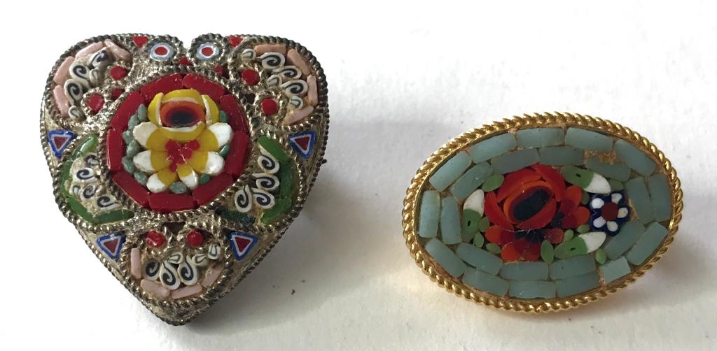 2 ITALY MOSIAC BROOCHES (1 of 2)
