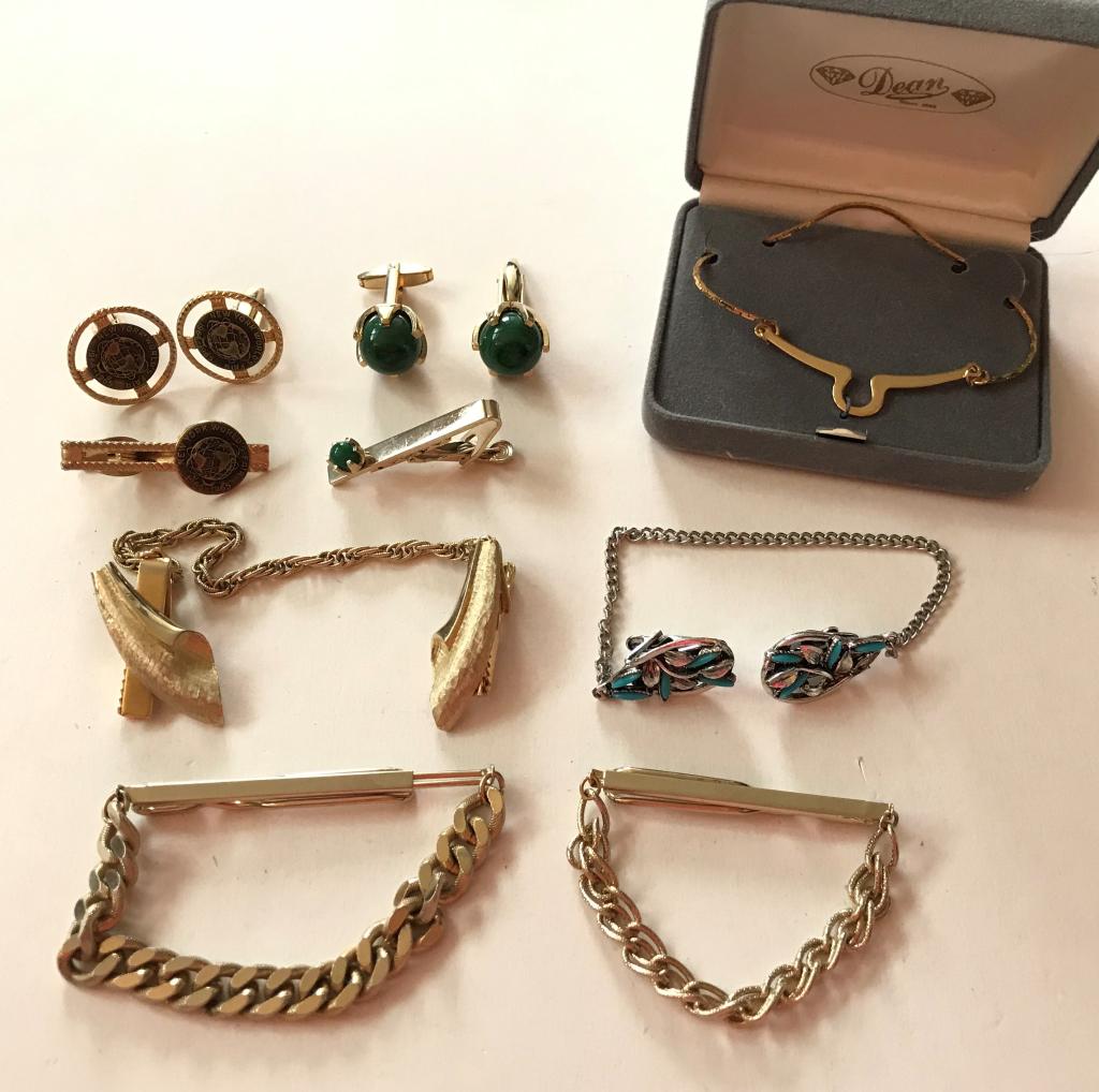 CUFF LINKS & SUIT ACCESSORIES (1 of 3)