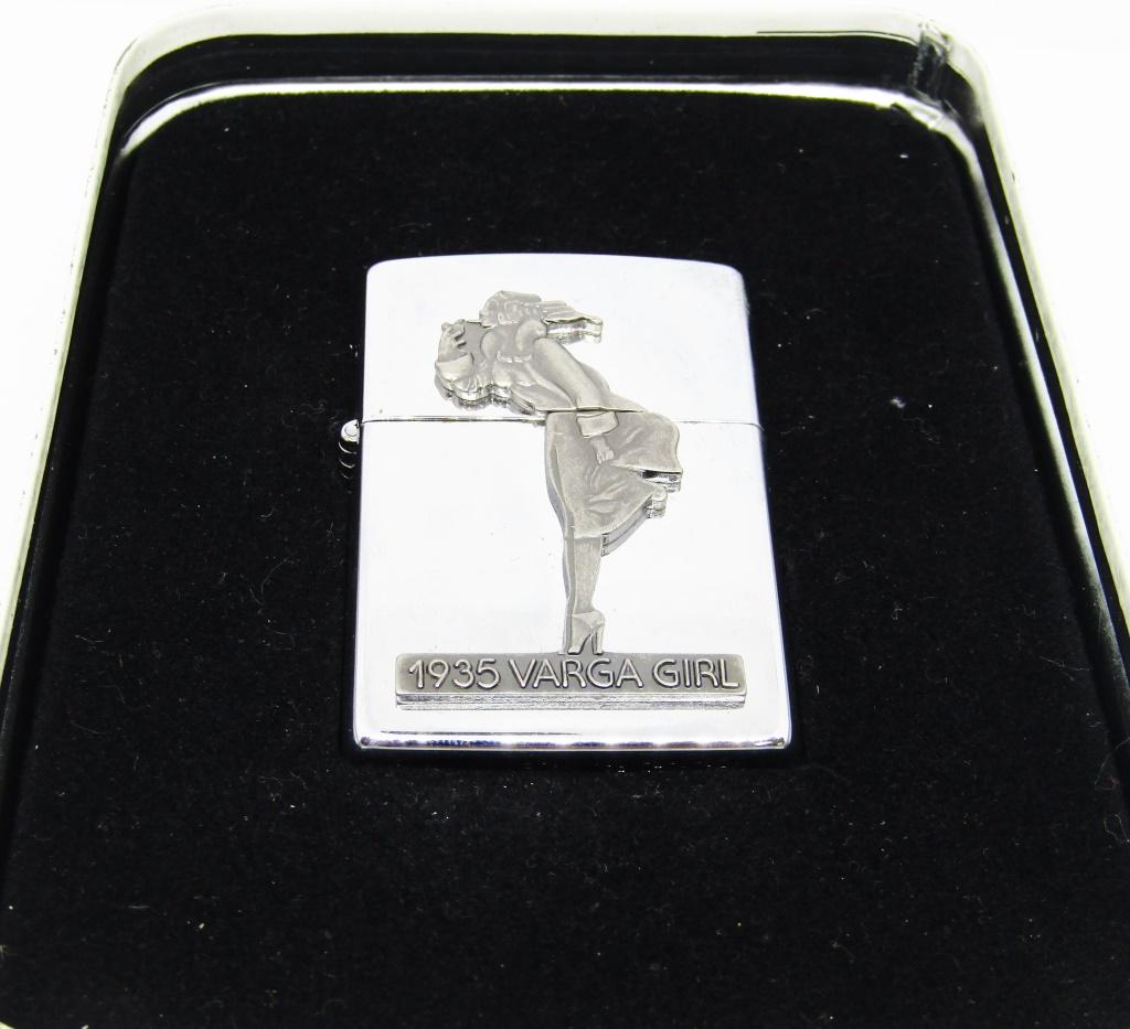 1935 Varga Girl Windy Zippo 1993 Lighter In Tin!