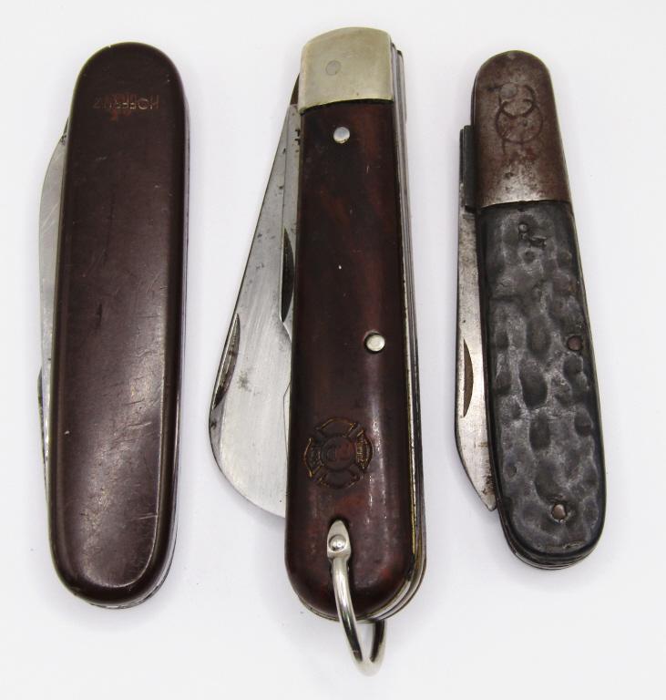 (3) VTG POCKET KNIVES (1) FIRE DEPT on HANDLE (1 of 2)