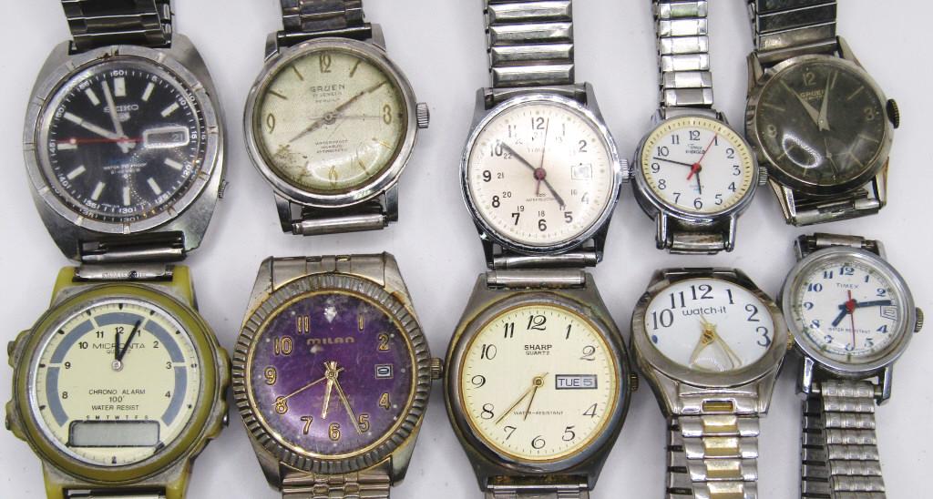 10-VTG MEN'S SILVER TONED WRISTWATCHES (1 of 3)