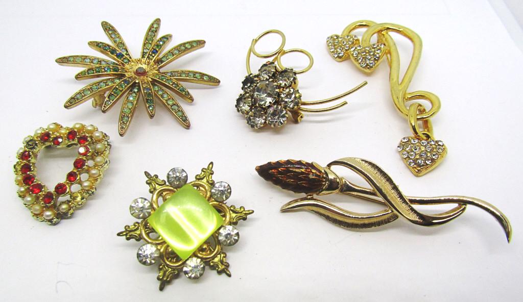 SPARKLY VTG BROOCH LOT (1 of 2)