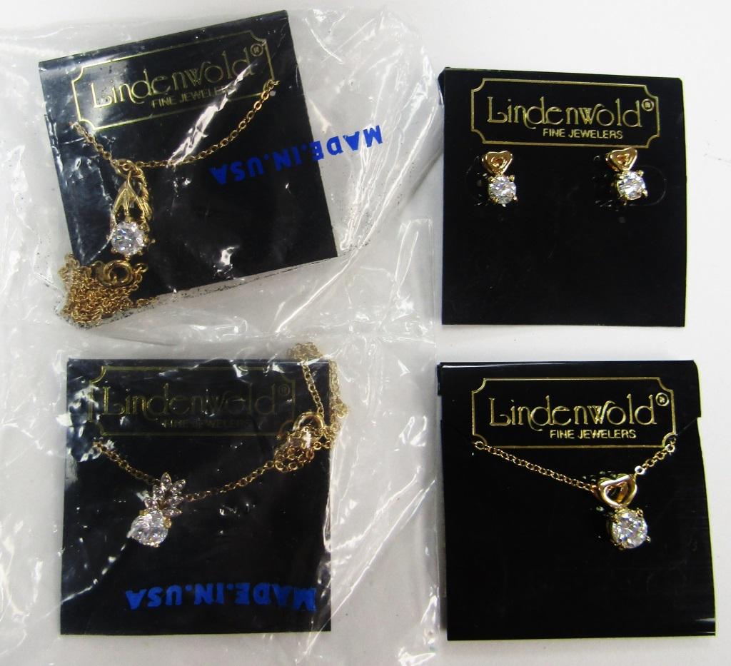 ELEGANT GOLD TONED JEWELRY LOT (1 of 3)