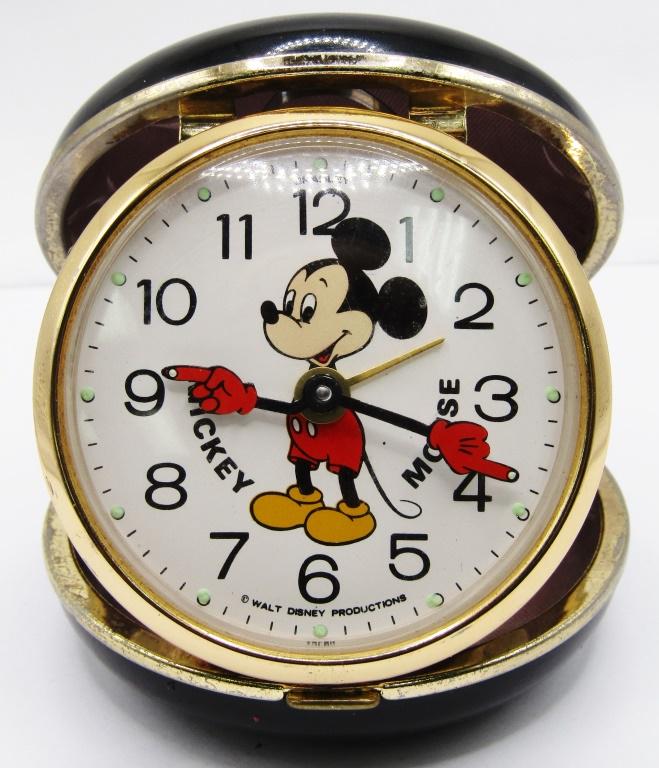 VINTAGE BRADLEY MICKEY MOUSE TRAVEL ALARM (1 of 6)
