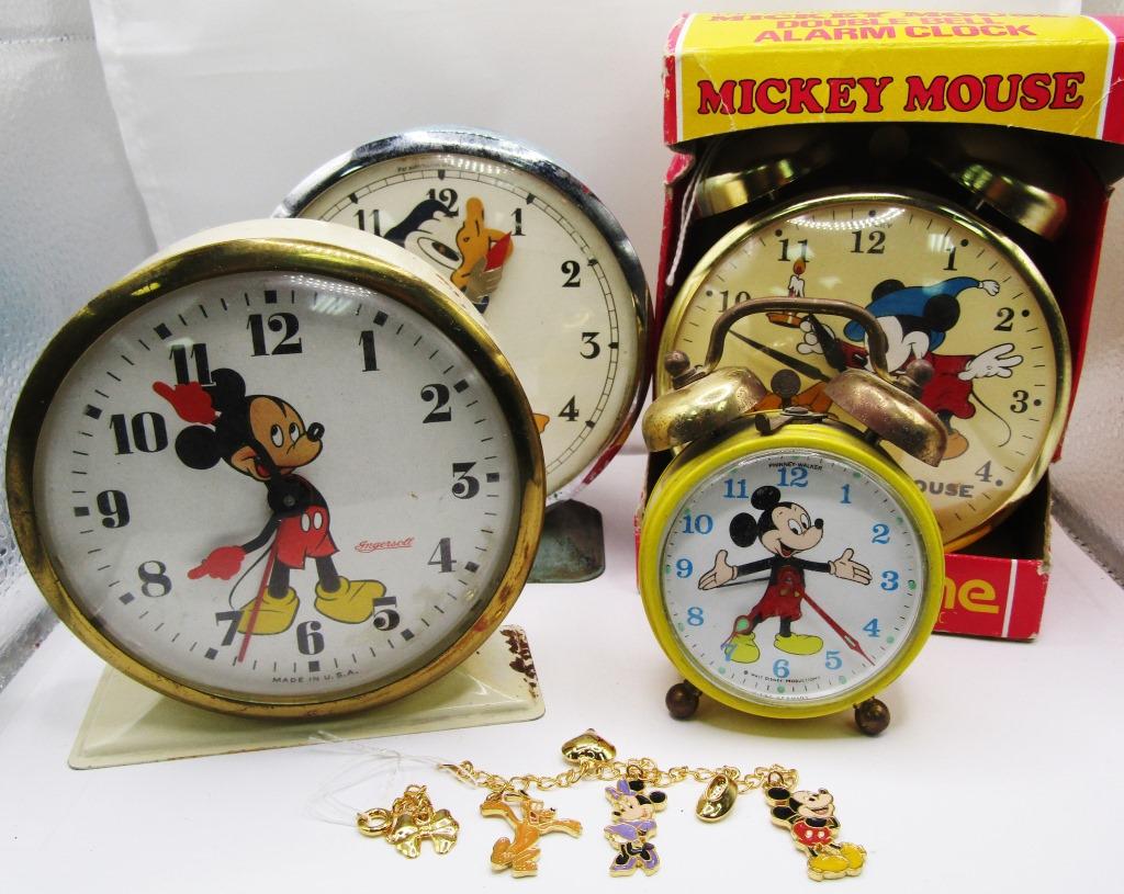4-VINTAGE DISNEY CHARACTER ALARM CLOCKS (1 of 7)