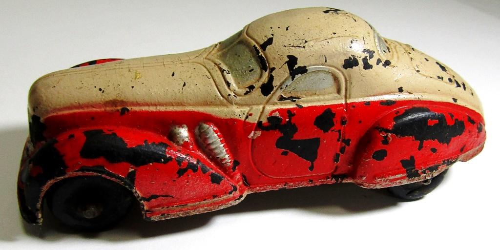 SUN RUBBER CO 1940's SADAN #9 CAR (1 of 3)