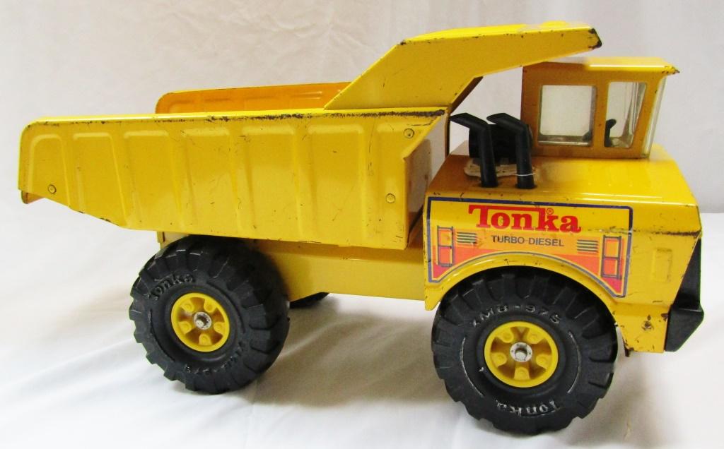 Tonka truck sales xmb 975