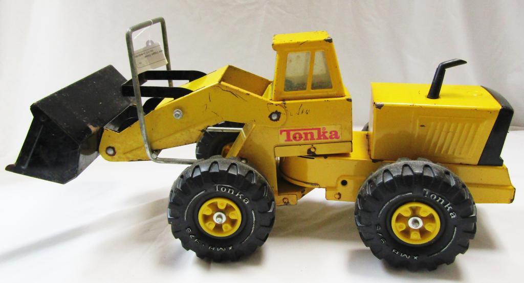 Tonka 20" Front End Loader Digger Dozer (1 of 5)
