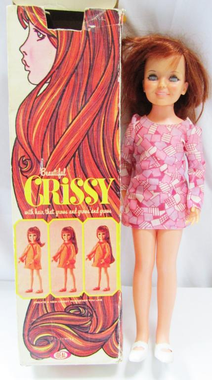 Vintage 1969 Ideal Crissy Doll Auburn Growing Hair: In original box; comes with accessories! Growing Hair Lever Works!