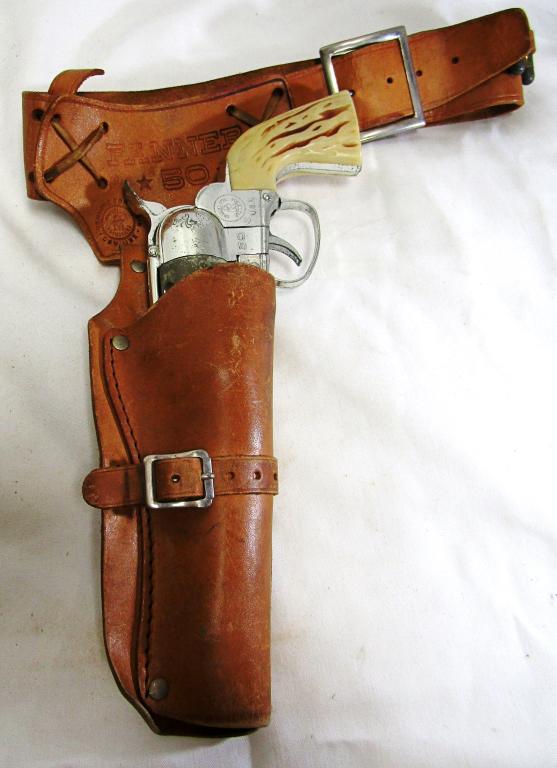 Mattel Fanner 50 Cap Gun &: Leather Holster Rare with Bullets - GUN NEEDS WORK - NOT WORKING - OVERALL NICE CONDITION