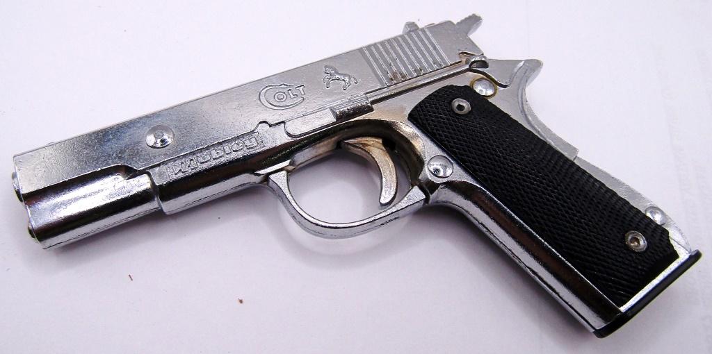 HUBLEY COLT TOY CAP GUN: WORKING CONDITION - 4" LONG