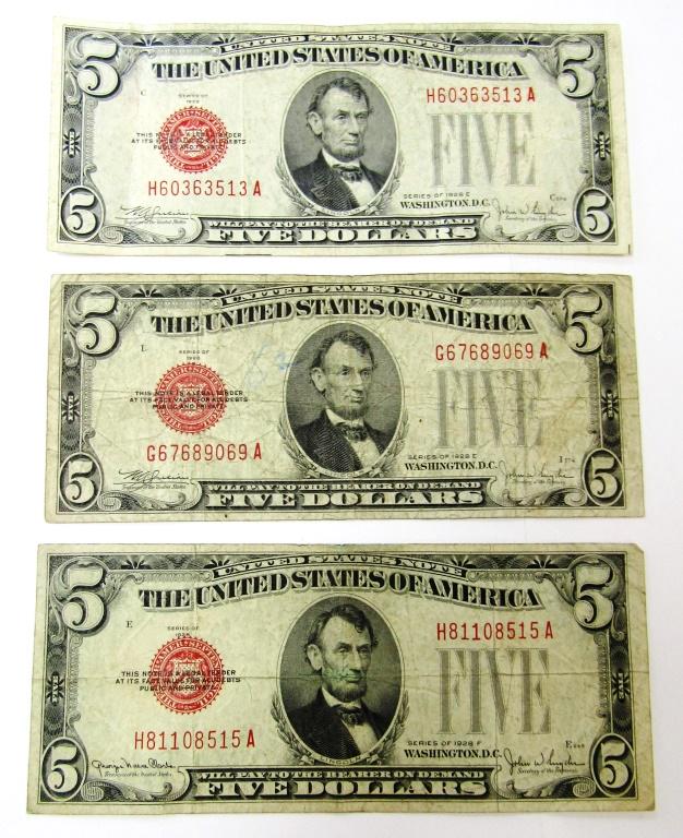 (3) 1928 $5 RED SEAL U.S. NOTES (1 of 2)