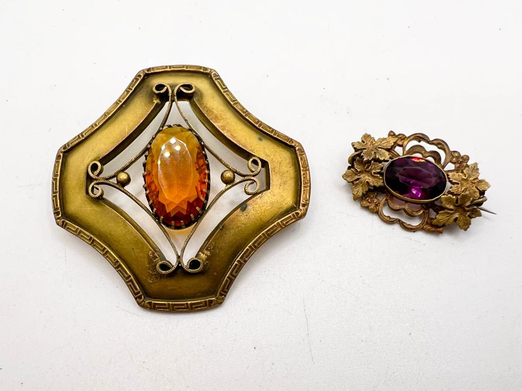 ANTIQUE?COLOR  PINS (1 of 4)