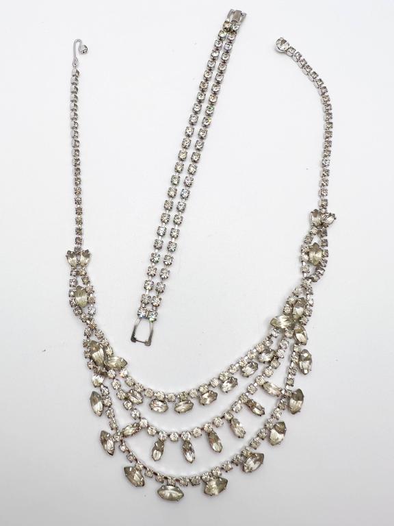 LARGE STONES NECKLACE (1 of 1)