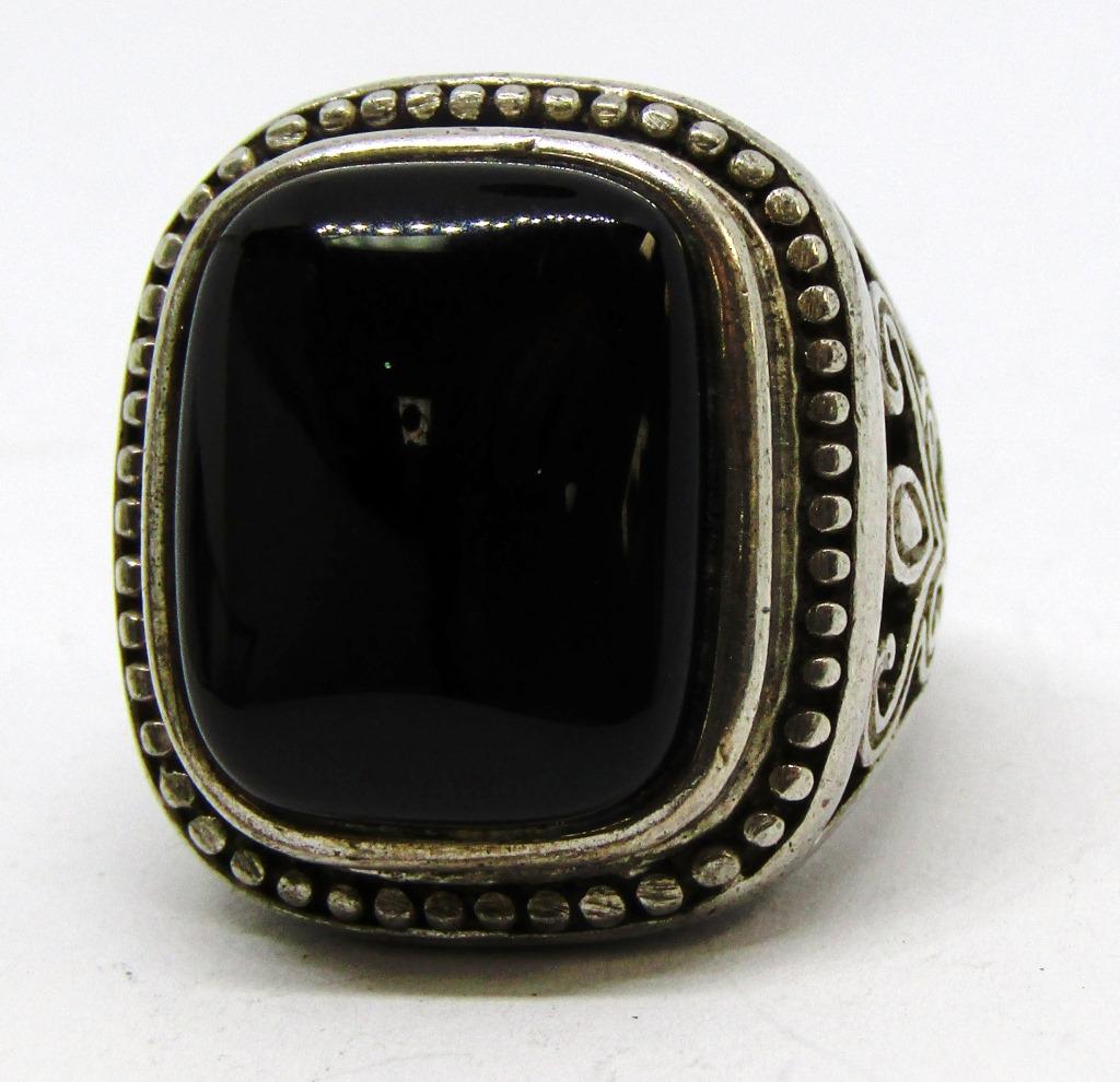 CFJ MARKED STERLING RING WITH BLACK CENTER (1 of 3)